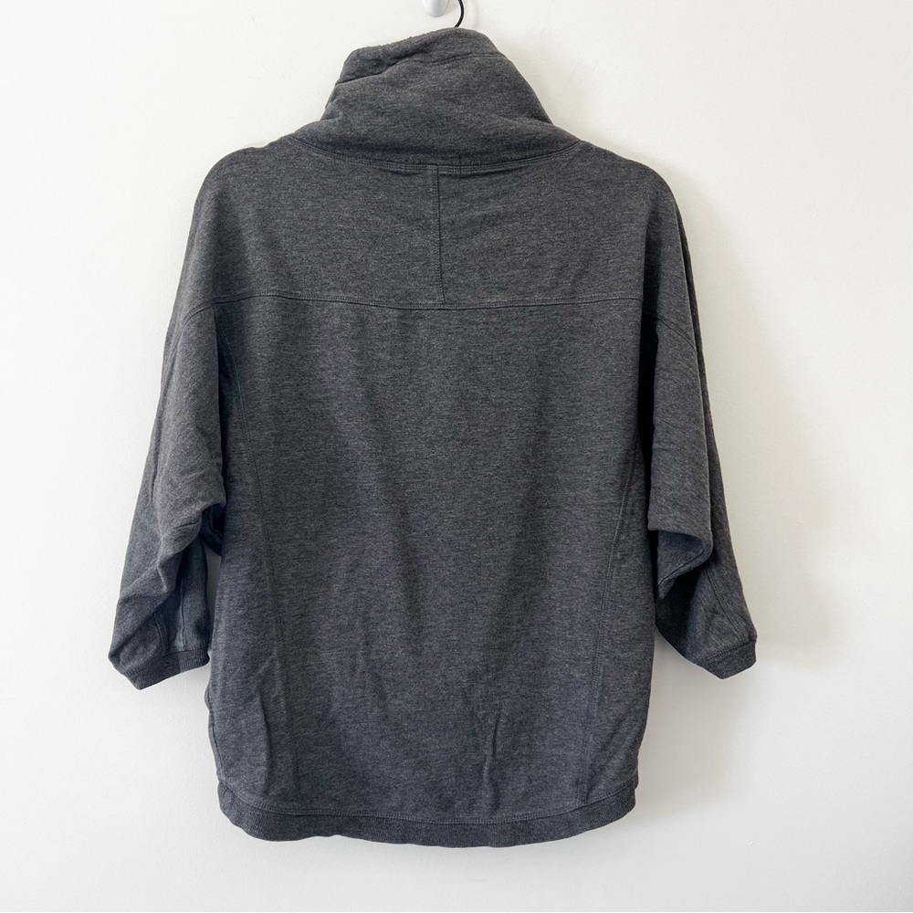 alo yoga | four snap mock neck pullover xs - Picture 2 of 5